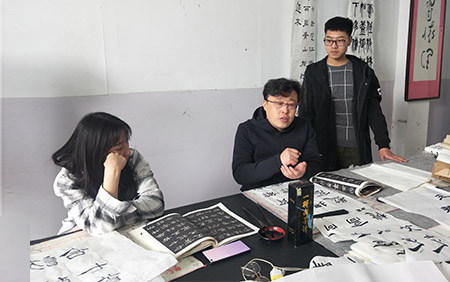 张宇星老师在汾阳教学部授课